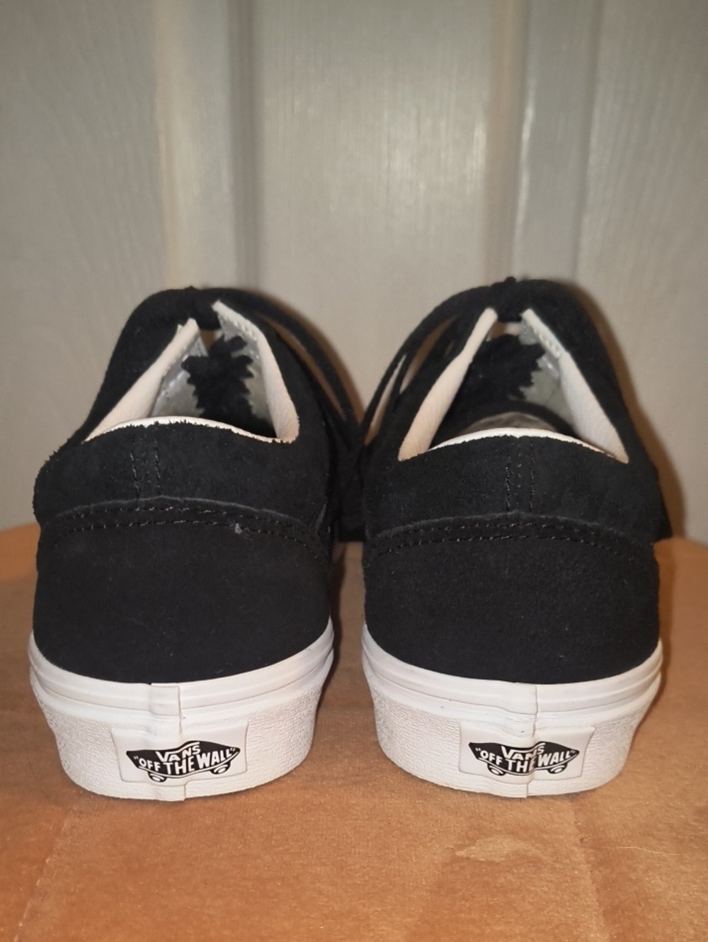 Vans Old Skool Houndstooth Embossed Black Suede Sneakers Size 8 Women's - Picture 6 of 8